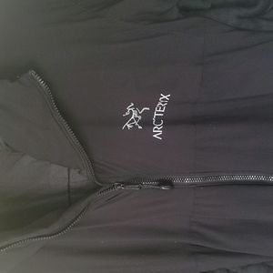 Arc'teryx black jacket medium